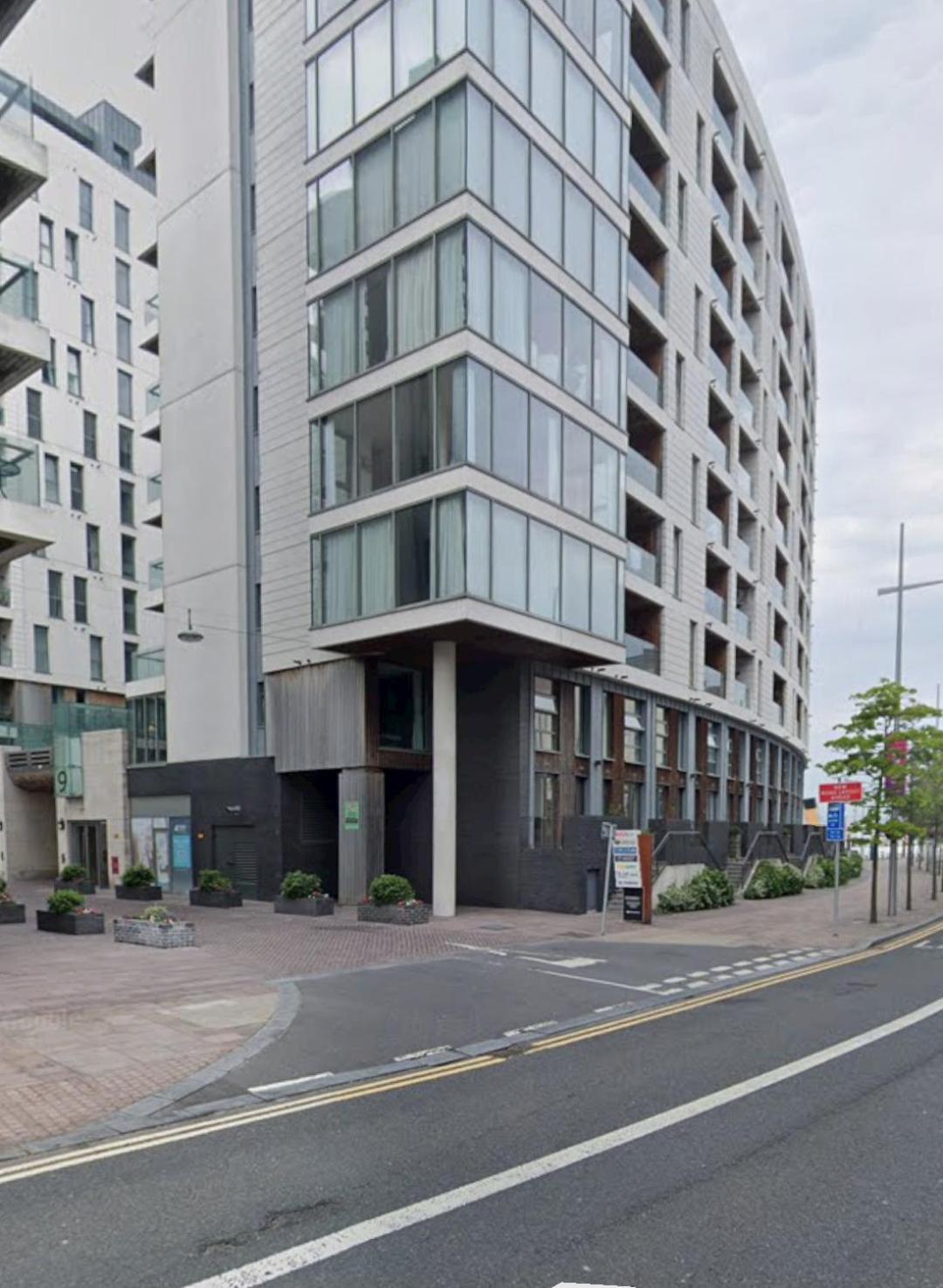 Benji & Milos Apartments Белфаст Экстерьер фото
