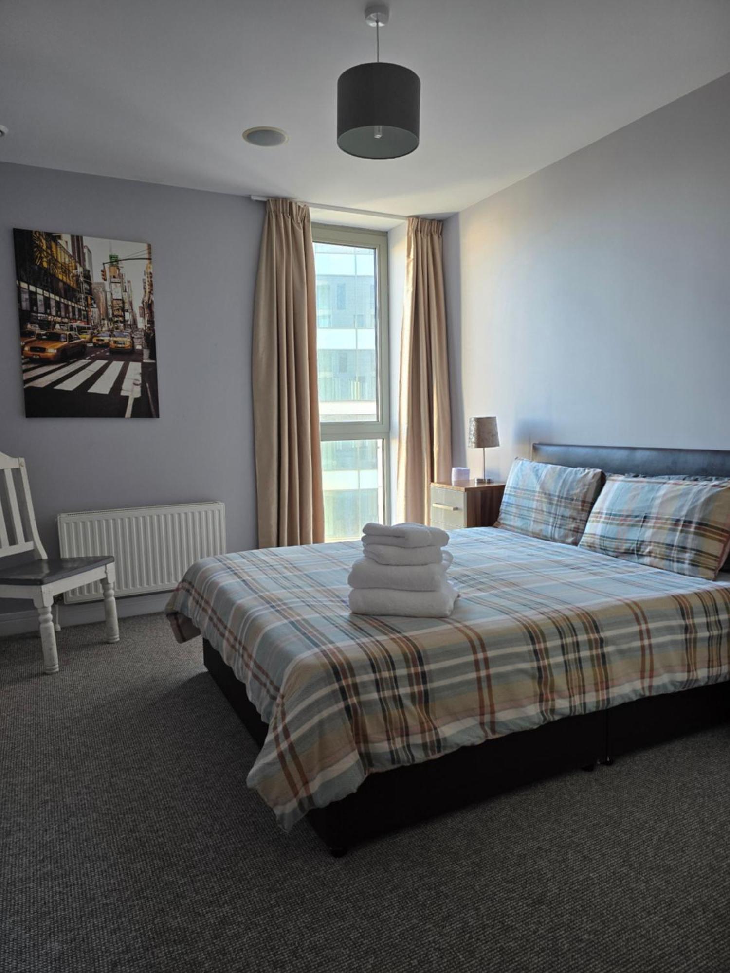 Benji & Milos Apartments Белфаст Экстерьер фото